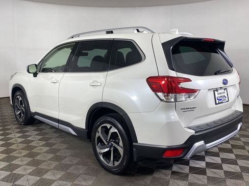 Used 2023 Subaru Forester Touring AWD/4WD image 8