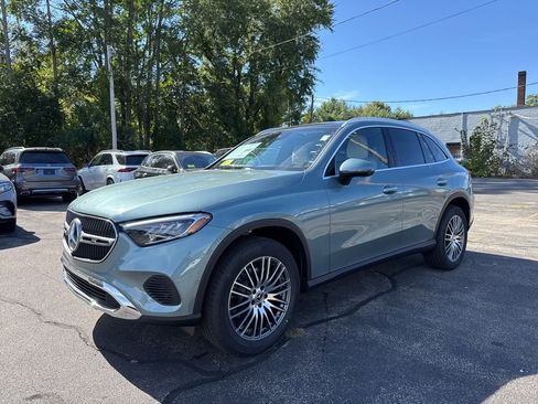 New 2026 Mercedes-Benz GLC 300 4MATIC image 3