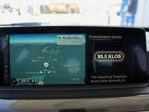 Used 2016 BMW M3 Sedan image 29