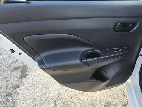 Used 2023 Nissan Versa S w/ Trunk Package FWD image 33
