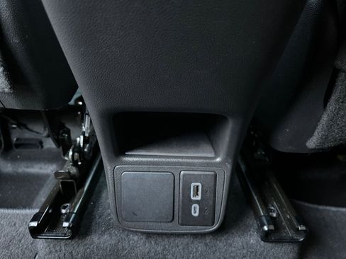 Used 2025 Buick Encore GX Preferred image 24