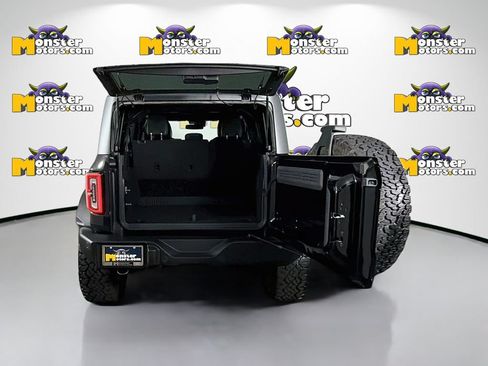 Used 2023 Ford Bronco Wildtrak AWD/4WD image 26