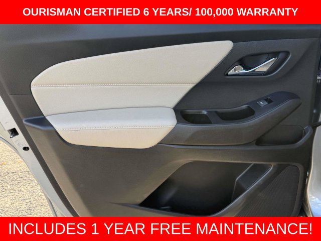 Used 2023 Chevrolet Traverse LS w/ Safety Package AWD/4WD image 12