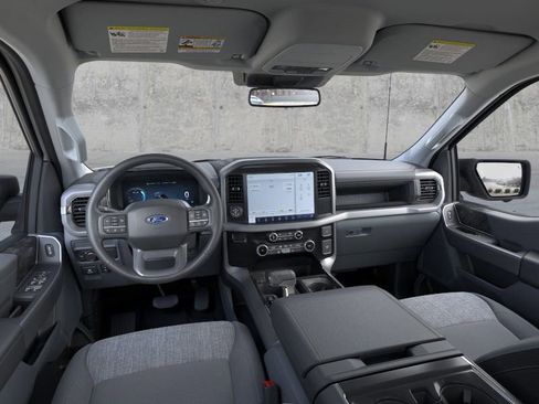 New 2025 Ford F150 Lightning XLT image 9