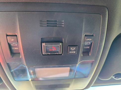 Used 2023 Lexus IS 350 F Sport w/ Navigation Package RWD image 12