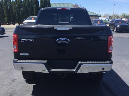 Used 2015 Ford F150 XLT w/ Equipment Group 302A Luxury AWD/4WD image 4
