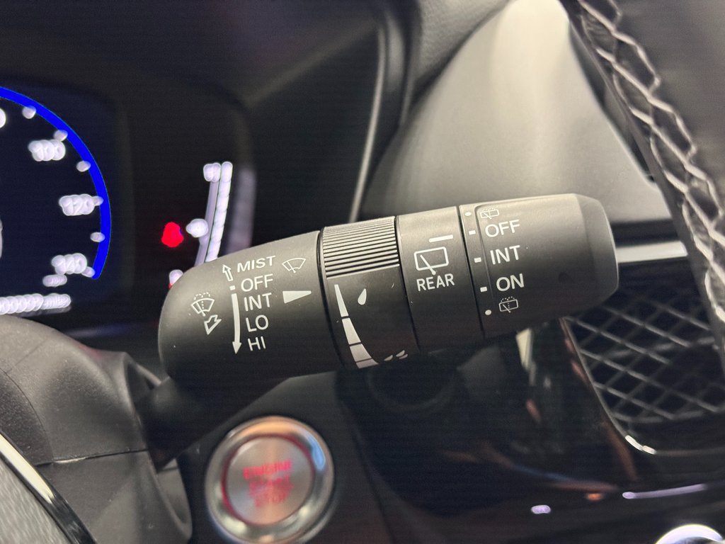 Used 2025 Acura ADX AWD image 23