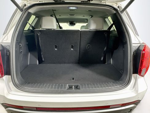 Used 2025 Hyundai Palisade SEL FWD image 30