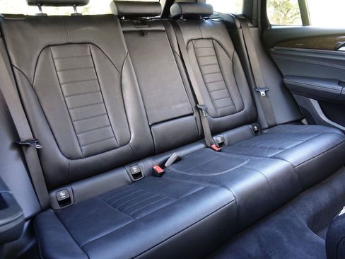 Used 2020 BMW X3 xDrive30i w/ Premium Package image 11