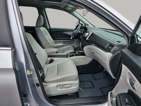 Used 2017 Honda Pilot EX-L image 24