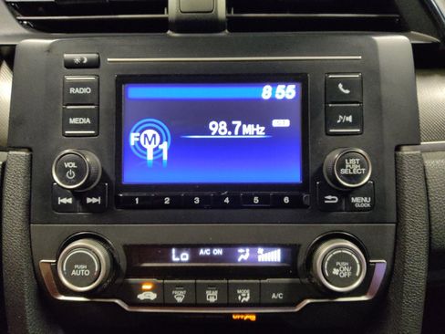 Used 2020 Honda Civic LX image 25