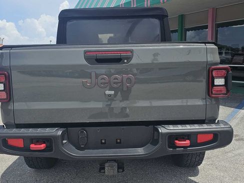 Used 2022 Jeep Gladiator Rubicon w/ Dual Top Group AWD/4WD image 4