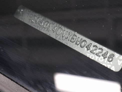 Used 2011 Toyota RAV4 Limited image 35