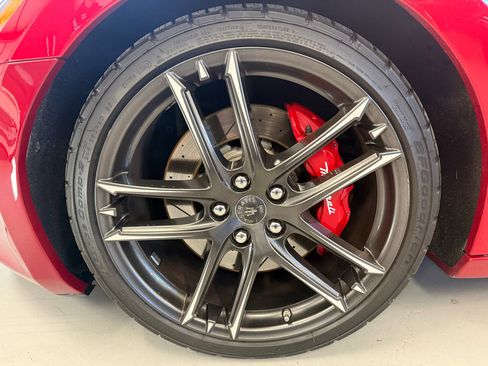 Used 2015 Maserati GranTurismo MC Centennial image 21