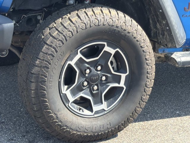 Used 2022 Jeep Gladiator Mojave w/ Safety Group AWD/4WD image 13