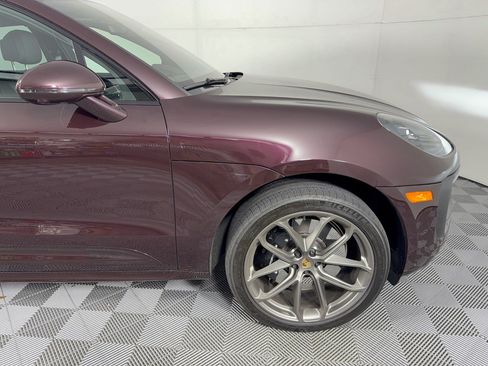 Certified 2024 Porsche Macan GTS AWD/4WD image 13