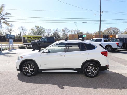 Used 2017 BMW X1 xDrive28i image 7