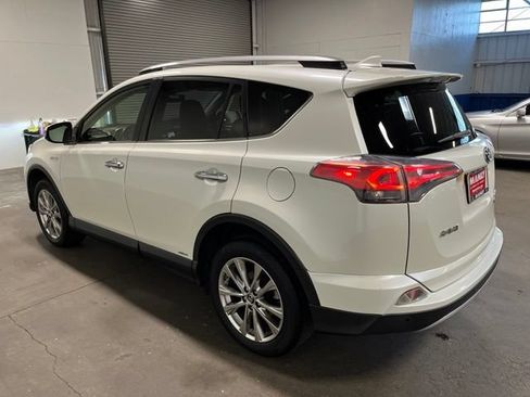 Used 2018 Toyota RAV4 Limited w/ Advanced Technology Package AWD/4WD image 5