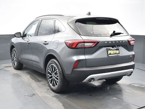 New 2025 Ford Escape SE image 7