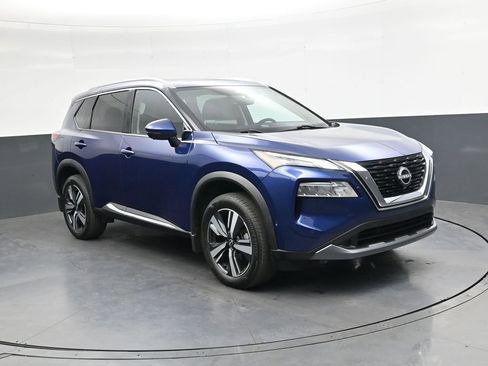 Used 2023 Nissan Rogue SL w/ SL Premium Package AWD/4WD image 5