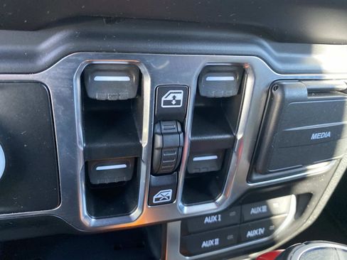 Used 2023 Jeep Wrangler Sahara w/ Cold Weather Group image 42