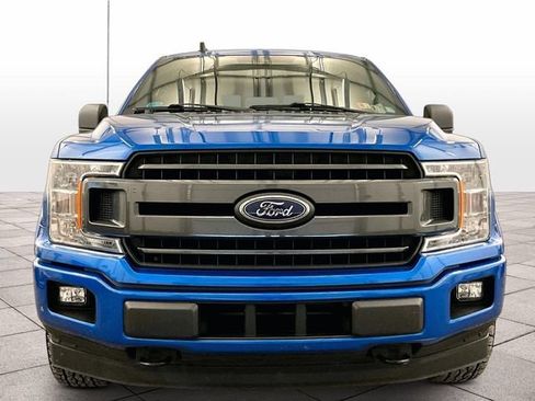 Used 2019 Ford F150 XLT w/ Equipment Group 302A Luxury AWD/4WD image 4