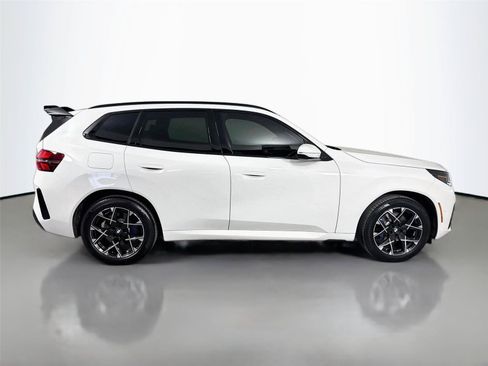 New 2026 BMW X3 xDrive30i w/ Premium Package AWD/4WD image 4