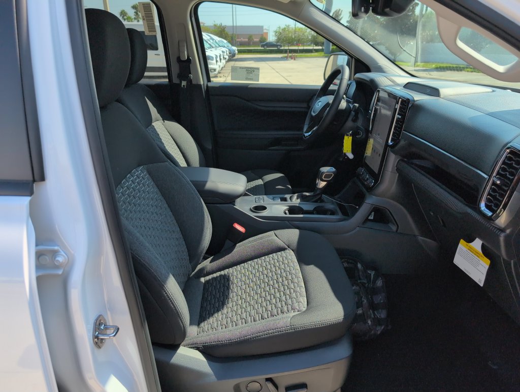 New 2026 Ford Ranger XLT w/ Equipment Group 301A High RWD image 14
