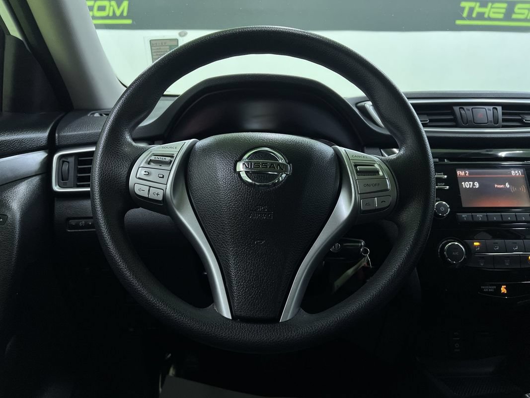 Used 2016 Nissan Rogue S AWD/4WD image 20