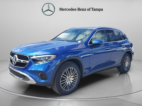 Certified 2026 Mercedes-Benz GLC 300 image 1