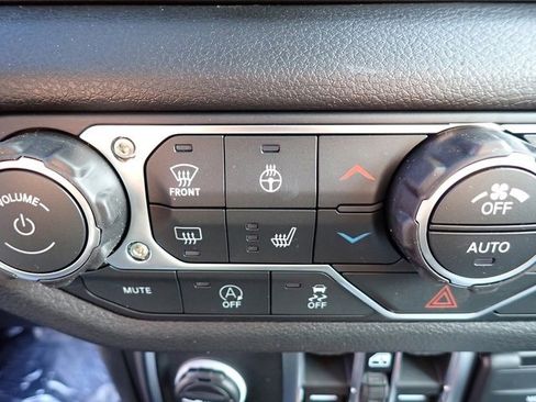 New 2026 Jeep Wrangler Sport S image 20