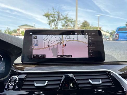 Used 2023 BMW 530i xDrive w/ Premium Package AWD/4WD image 22