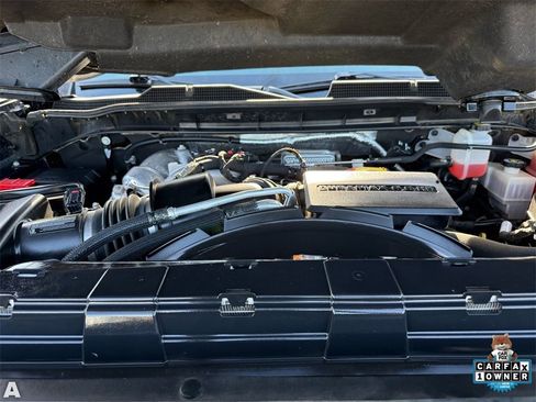 Used 2022 Chevrolet Silverado 3500 High Country w/ Technology Package image 31