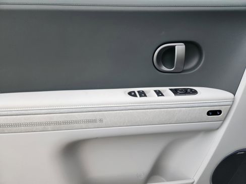 New 2026 Hyundai Ioniq 5 Limited AWD/4WD image 18