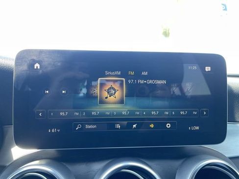 Used 2020 Mercedes-Benz GLC 300 4MATIC w/ Premium Package image 13