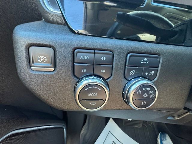 Certified 2024 GMC Sierra 1500 Elevation w/ LPO, Elevation Black Package AWD/4WD image 41