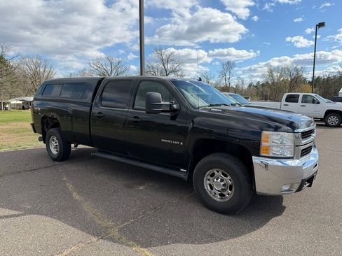 Used 2008 Chevrolet Silverado 2500 LT w/ 1LT Convenience Package AWD/4WD image 3