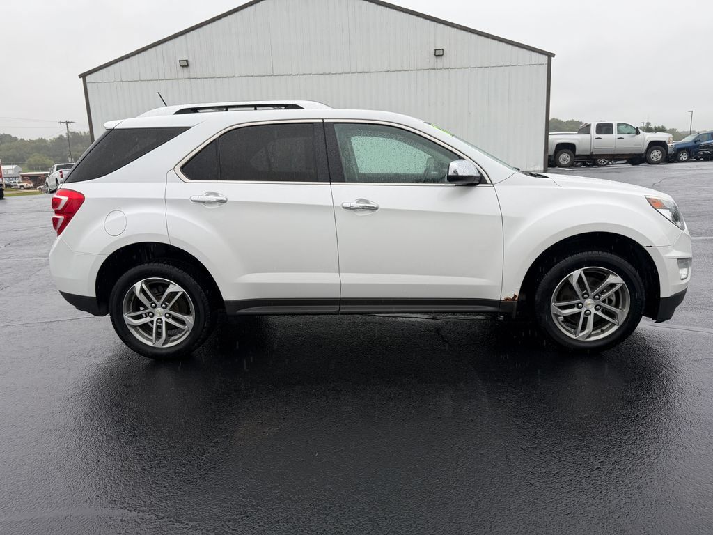 Used 2017 Chevrolet Equinox Premier FWD image 4