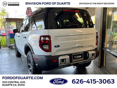 New 2025 Ford Bronco Sport Outer Banks w/ Sasquatch Outer Banks Package image 10