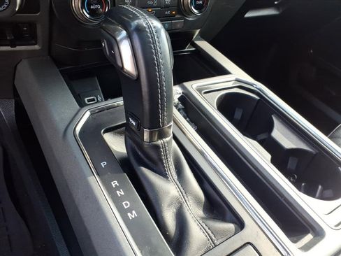 Used 2018 Ford F150 Raptor w/ Equipment Group 802A Luxury image 22