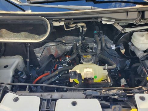 Used 2023 Ford E-Transit Medium Roof w/ Load Area Protection Package image 31