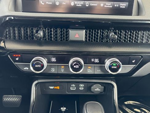 Used 2024 Honda CR-V EX-L image 15