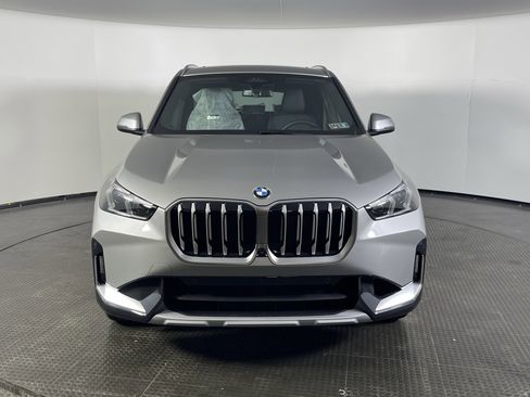 New 2026 BMW X1 xDrive28i w/ Technology Package image 2