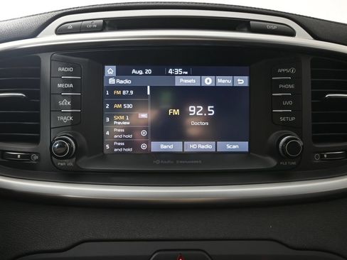 Used 2018 Kia Sorento FWD image 28