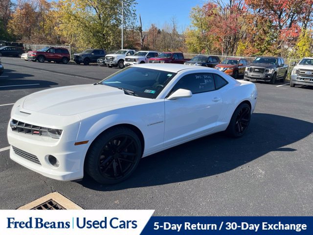 Used 2013 Chevrolet Camaro SS w/ RS Package RWD image 4