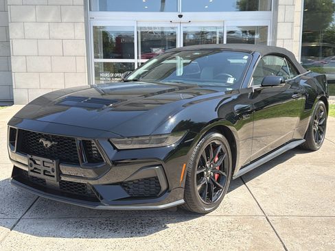 Used 2024 Ford Mustang GT Premium RWD image 12
