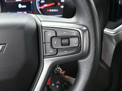 Used 2022 Chevrolet Silverado 2500 LT AWD/4WD image 32