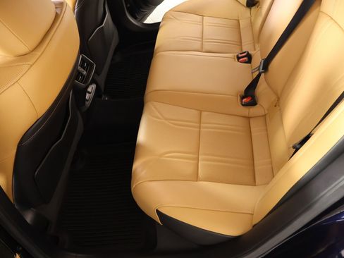 Used 2022 Lexus ES 350 Ultra Luxury w/ Protection Package (P3) image 12