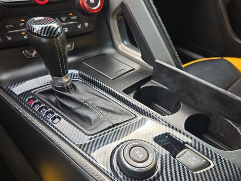 Used 2014 Chevrolet Corvette Stingray Convertible w/ 3LT Preferred Equipment Group RWD image 26