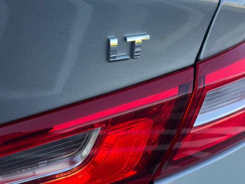 Used 2024 Chevrolet Malibu LT image 11